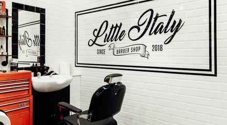 Bergamo Centro - Little Italy Barbershop Bild 2