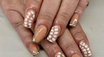 Lily Mae’s Beauty Haven image 2