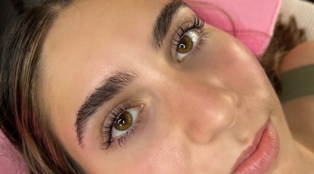 TC Lash N Beauty image 3