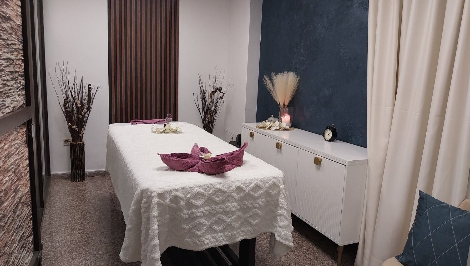 Peaceful massage room at Massage Sofia Angels | Масаж София Ейнджълс, София, Област София, BG.
