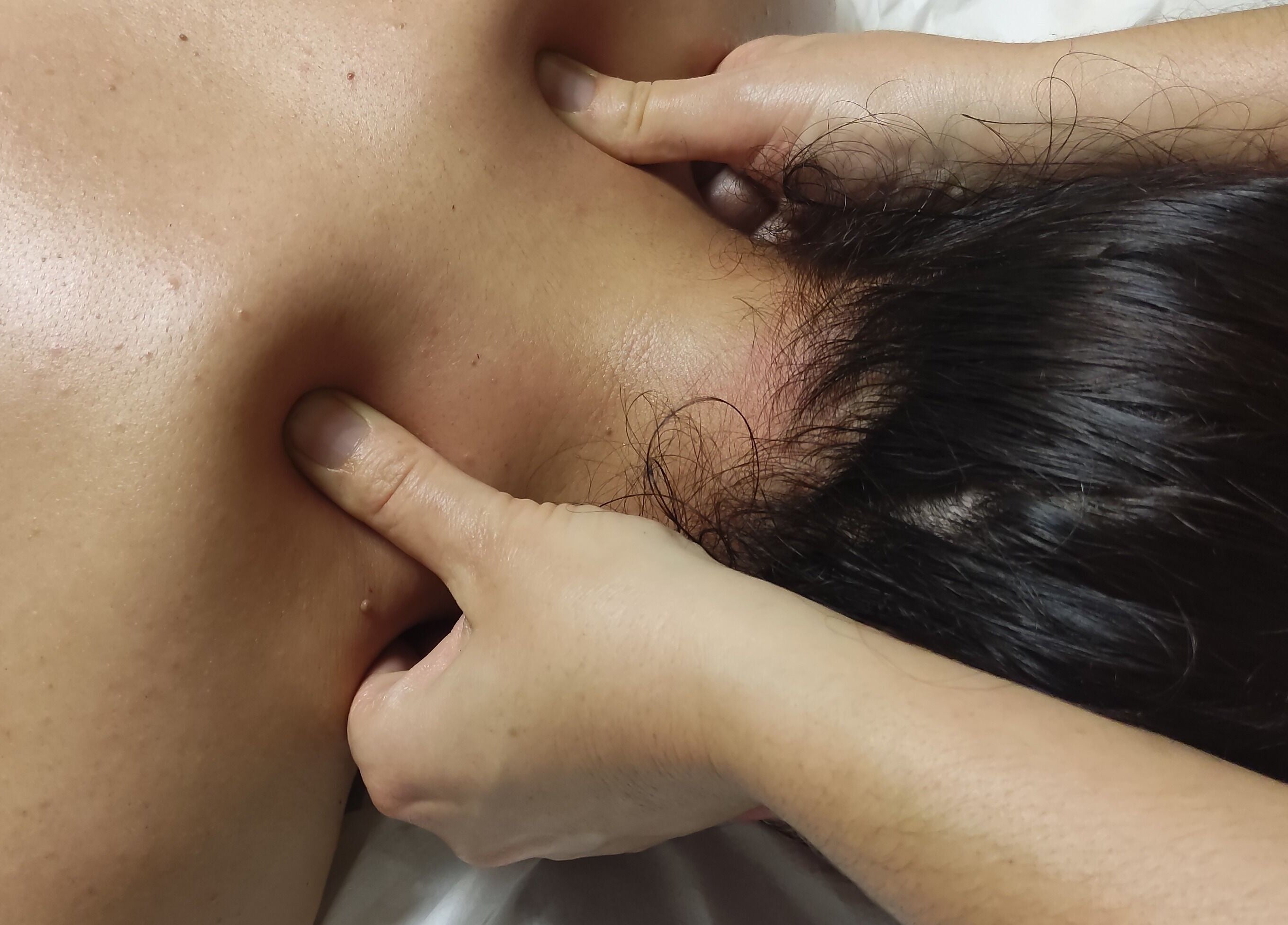 Relaxing massage at Massage Sofia Angels | Масаж София Ейнджълс, София, Област София, BG.