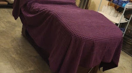 Nelson Hijama Service image 3