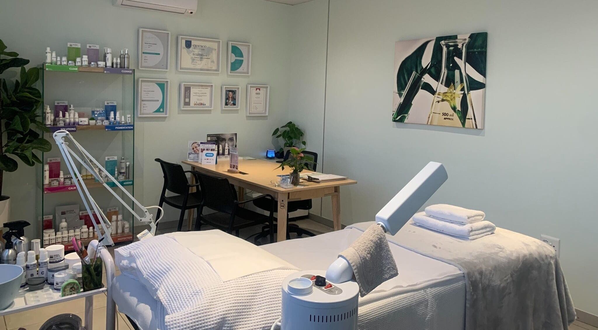 Calming treatment room in Serene Aesthetics, Centurion, Gauteng, ZA featuring cozy bed and elegant decor.