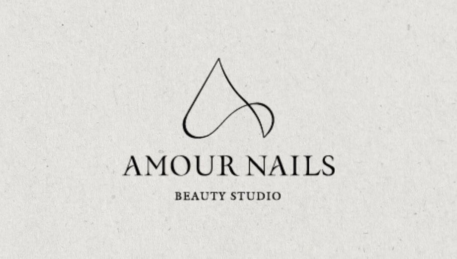 Amour Nails image 1