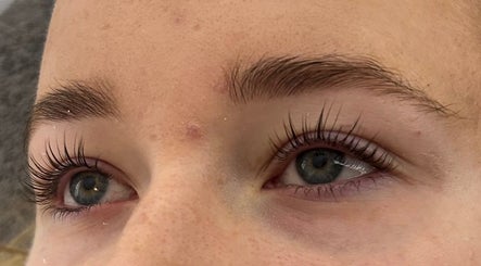 Megan’s Beauty and Brows slika 2