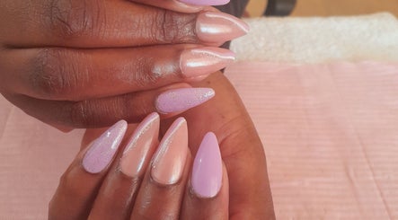 Exquisite pastel nail art featuring glitter details at Umuhle Nails, Cape Town, Western Cape, ZA.