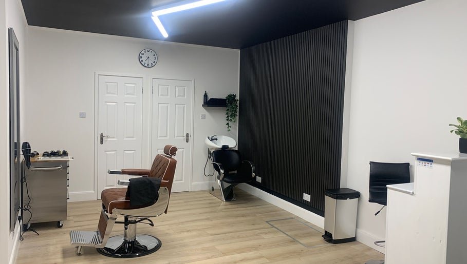 Cammys Barbershop, bild 1