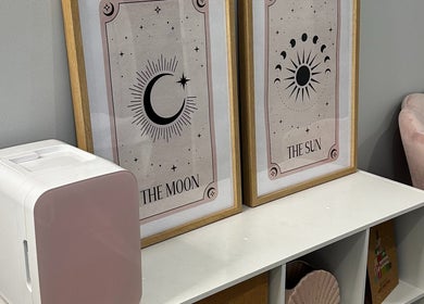 Eclipse Body Contour in Belmont, Western Australia features mystical moon and sun decor in a soothing setting.