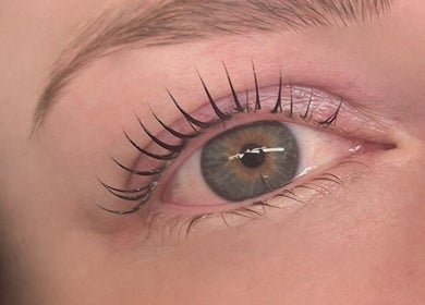 Close-up of elegant lash extensions at Get Lash and Beauty, Sydney, New South Wales, AU.