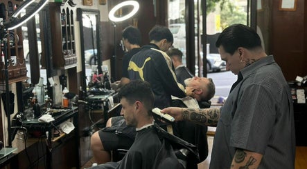 Immagine 2, Paris barber