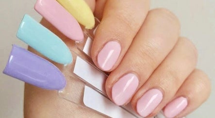 Pebbles Tanning Nails & Beauty image 3