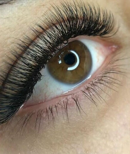 Beauty Studio | Lash Nails 🌸 afbeelding 2