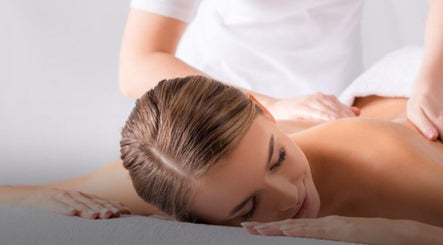 Relax Massage billede 3