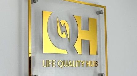 Life Quality Hub Ems