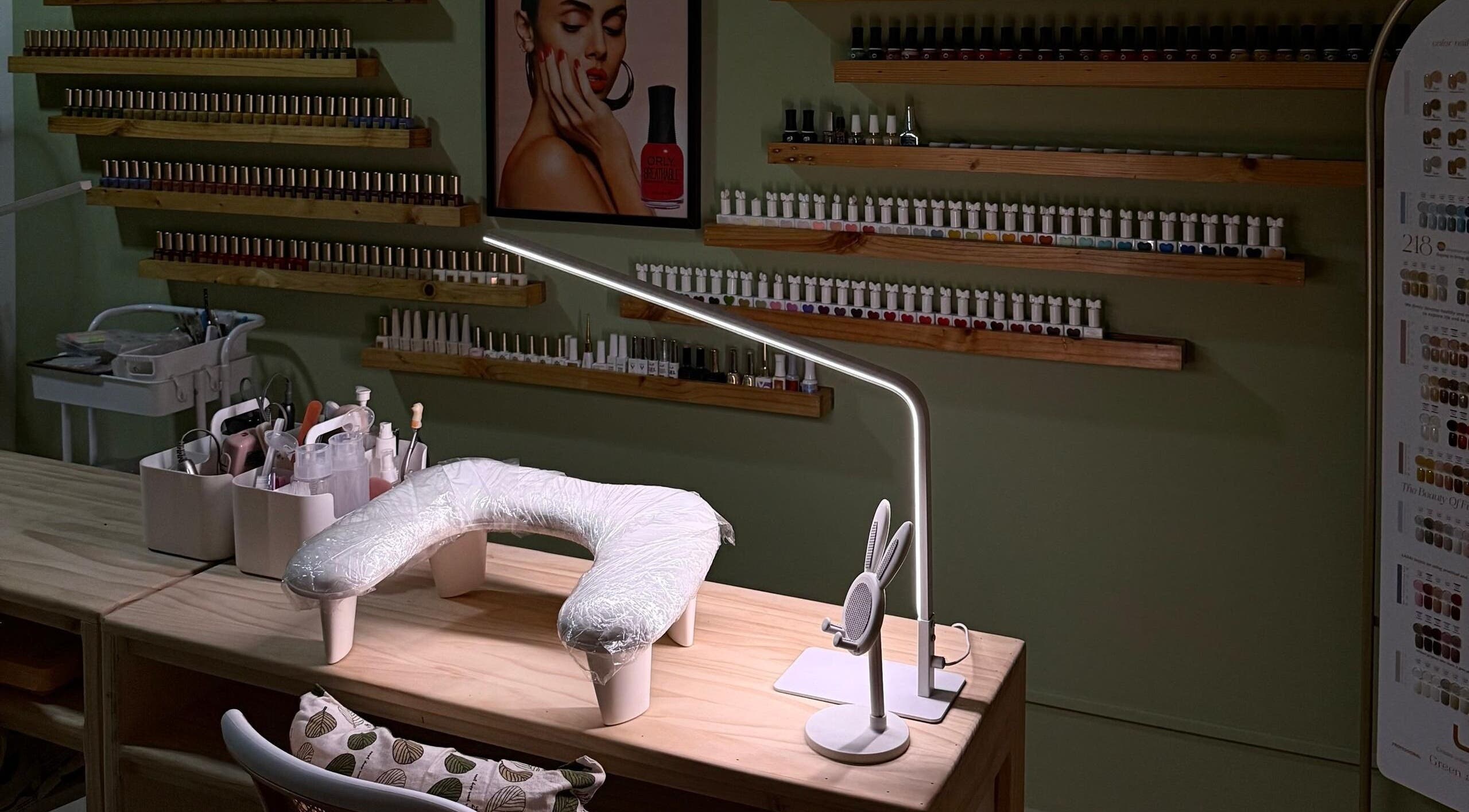 Grace By Riyaa in Shah Alam, Selangor, MY offers a stylish manicure station with modern decor.