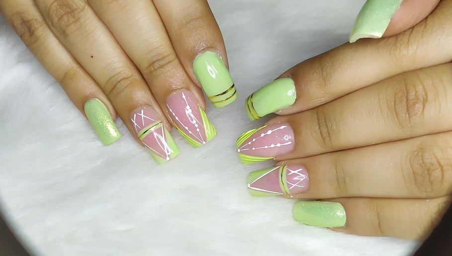 Jasminnailspa image 1