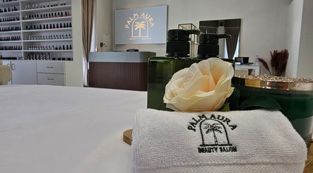 Palm Aura - Massage Home Service