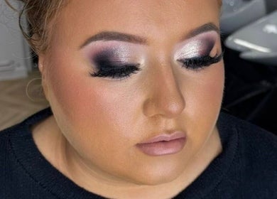 Close-up of expertly applied makeup at Gloss Glo & Blo, Paisley, Scotland, GB, showcasing luminous and bold eye look.