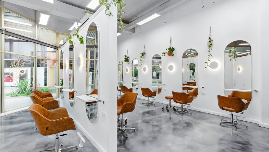 Katarna's Hair Studio imaginea 1