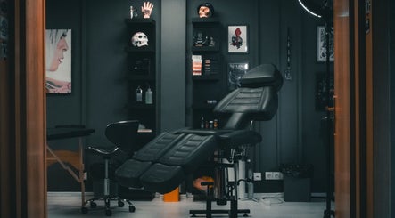 Ace Tattoo Parlour, bilde 2