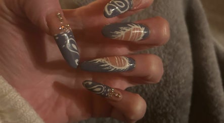 Q Nails – obraz 3