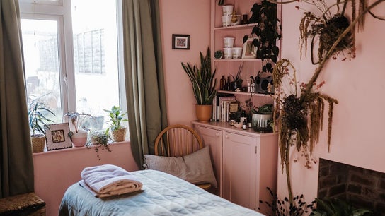 Held - Ritual Skin Therapies