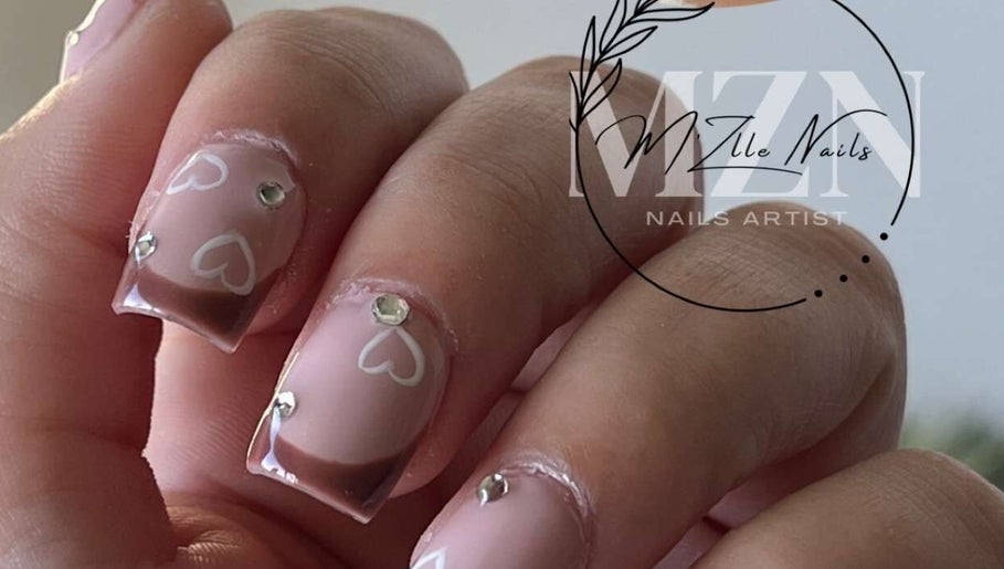 M’zlle Nails image 1