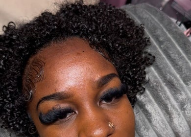 Stunning lash extensions at Beexclusiveminks, Bush Road, Sxm, US. Enhance your look with luxury lash services.