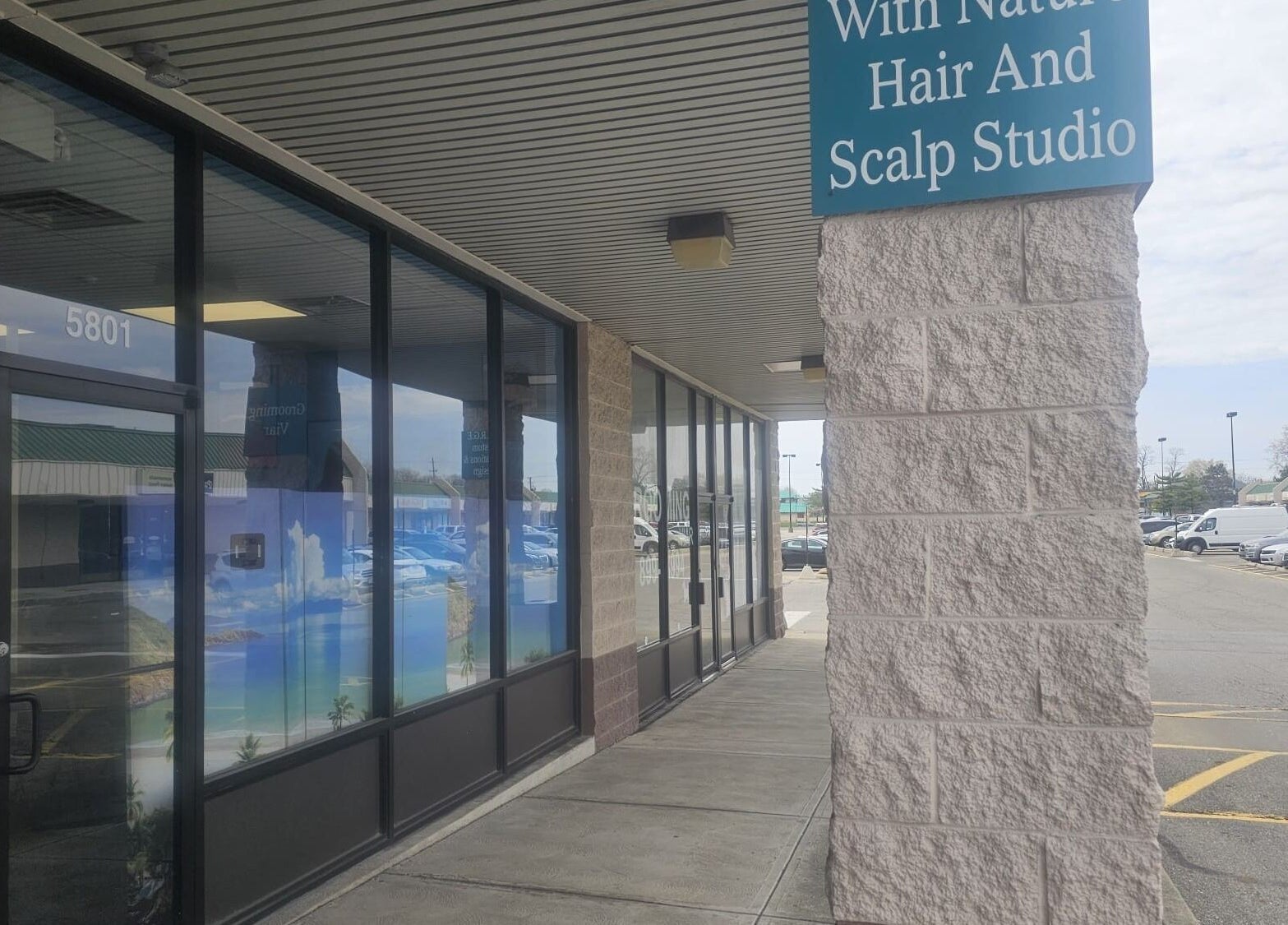 Entrance of Naturally with Nature Hair & Scalp Studio in Columbus, Ohio, US.