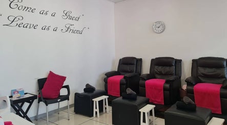 Inviting relaxation chairs at Posh Pamper Specialists, Cape Town, Western Cape, ZA, offering soothing ambiance.