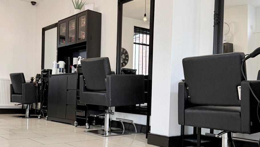 Ivor Hairdressing image 1