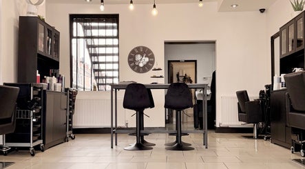 Ivor Hairdressing image 2