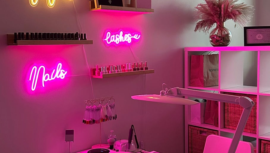 Osmo Beauty – obraz 1
