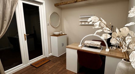 Get Nailed image 2