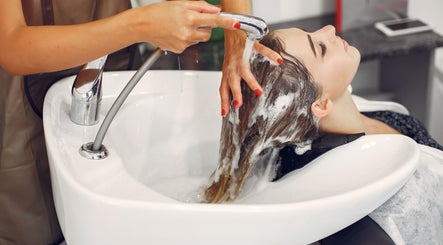 The Ceremony Beauty Lounge image 2