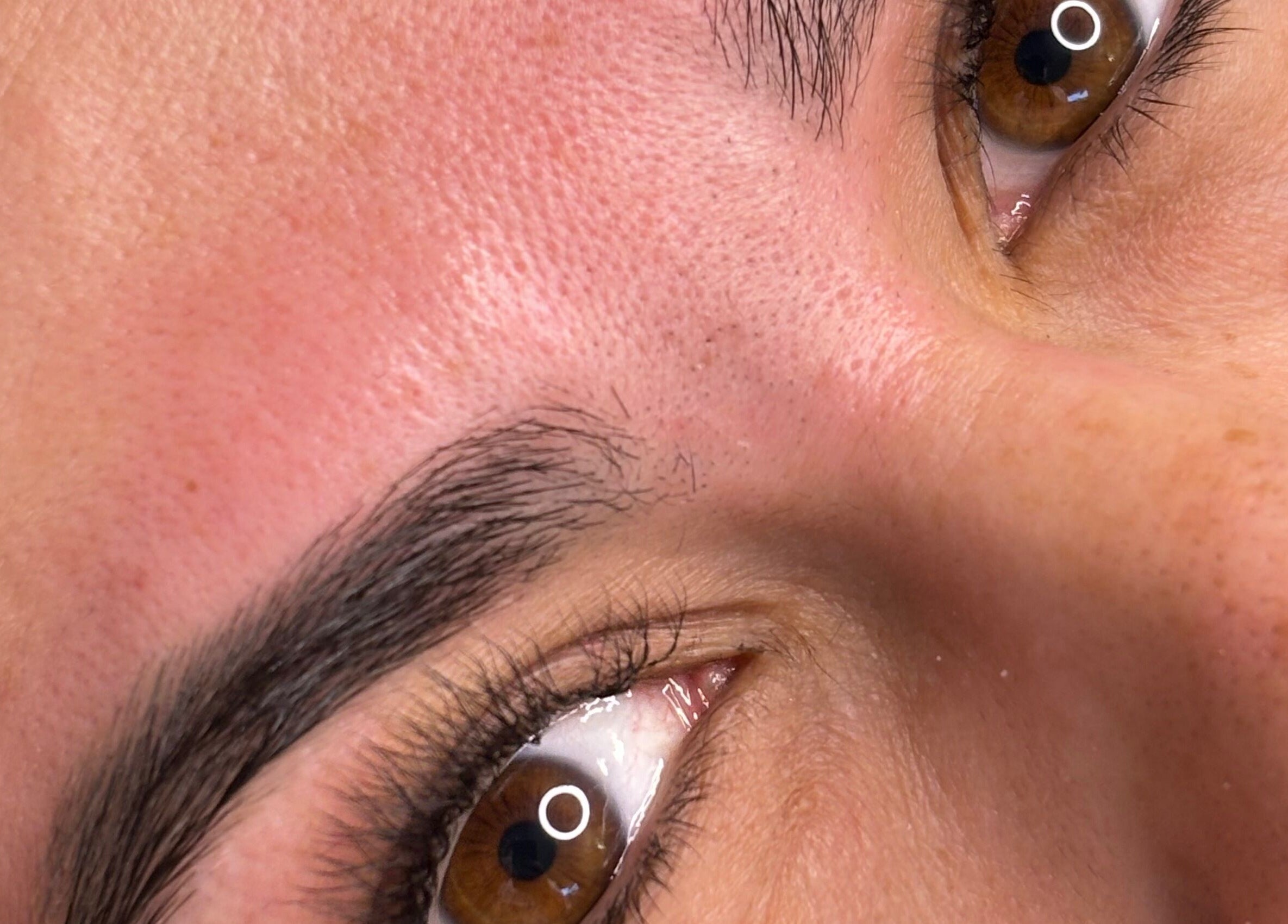 Flawlessly groomed eyebrows at Fabeauty - Private home-based beauty studio, Maroochydore, Queensland, AU.