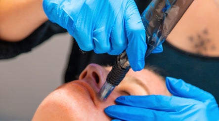 Facial treatment at Lada Beauty Studio in Cape Town, Western Cape, ZA, with skilled application.