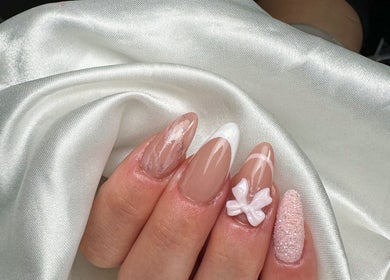 Design de unhas sofisticado na Liliana Valente, Vila Nova De Gaia, Porto, PT.