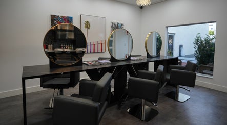 Salon Lusso image 2