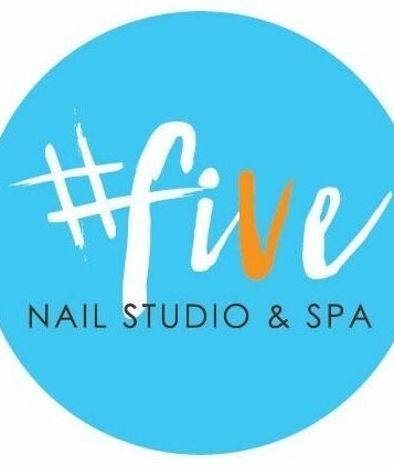 Number 5 Nail Studio and Spa imaginea 2