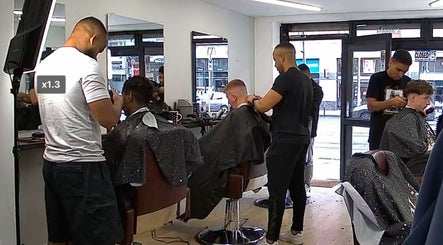 CAT CUT BARBERSHOP, bild 3