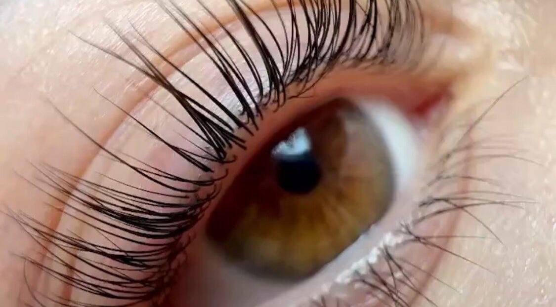 Close-up of enhanced lashes at Ola’s Studio26 in Cheltenham, England, GB.