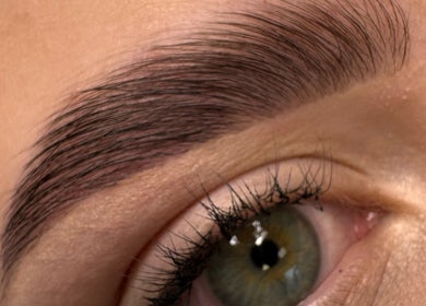Detailed eye and eyebrow showcasing brow artistry at Ola’s Studio26, Cheltenham, England, GB.