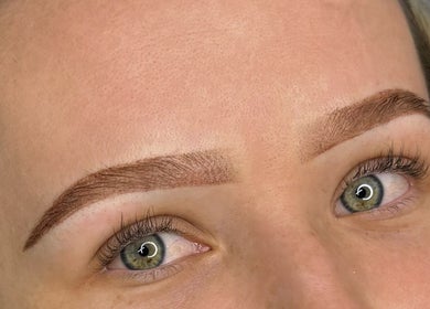 Close-up of perfectly shaped brows at Vanilla Lash & Beauty, Melbourne, Victoria, AU showcasing expert styling.