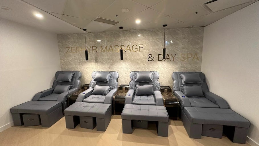 Zephyr Massage & Day Spa изображение 1