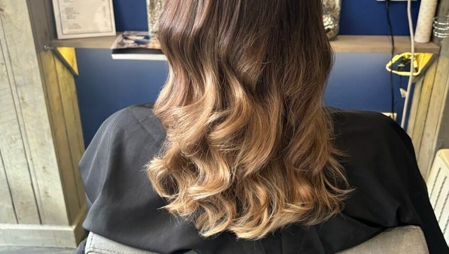 Hair by Sal Marie at Canvas afbeelding 1