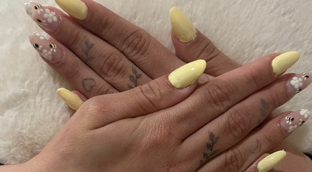 Nails by Skye зображення 3