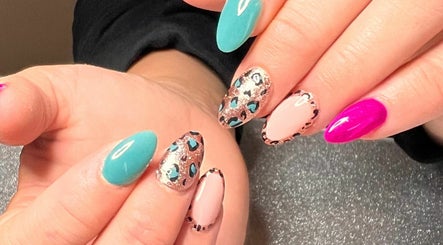 Nails by Jeni imagem 3