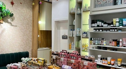 Εικόνα Alden and Aria Beauty Clinic 2