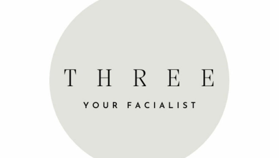 Three - Your Facialist, bilde 1